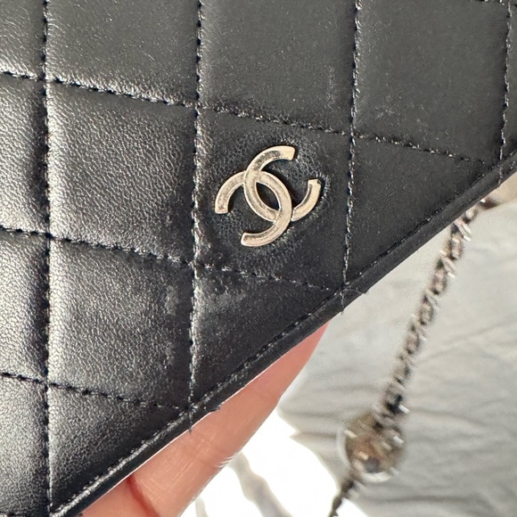 CHANEL Black Wallet with Chain - Picture 13 of 14